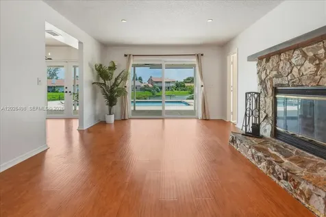 5680 Thornbluff Avenue Davie FL 33331