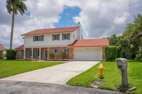 5680 Thornbluff Avenue Davie FL 33331