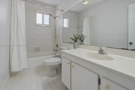 5680 Thornbluff Avenue Davie FL 33331
