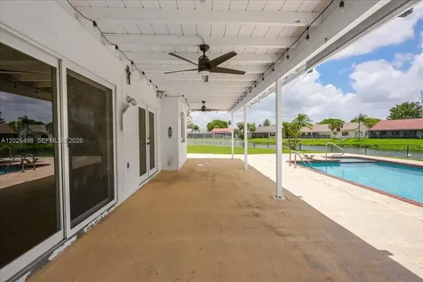 5680 Thornbluff Avenue Davie FL 33331