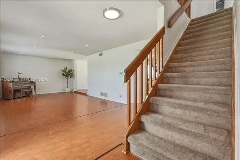 5680 Thornbluff Avenue Davie FL 33331