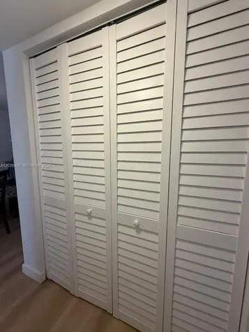 5985 Del Lago Circle Sunrise FL 33313