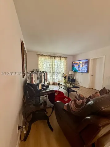 5985 Del Lago Circle Sunrise FL 33313
