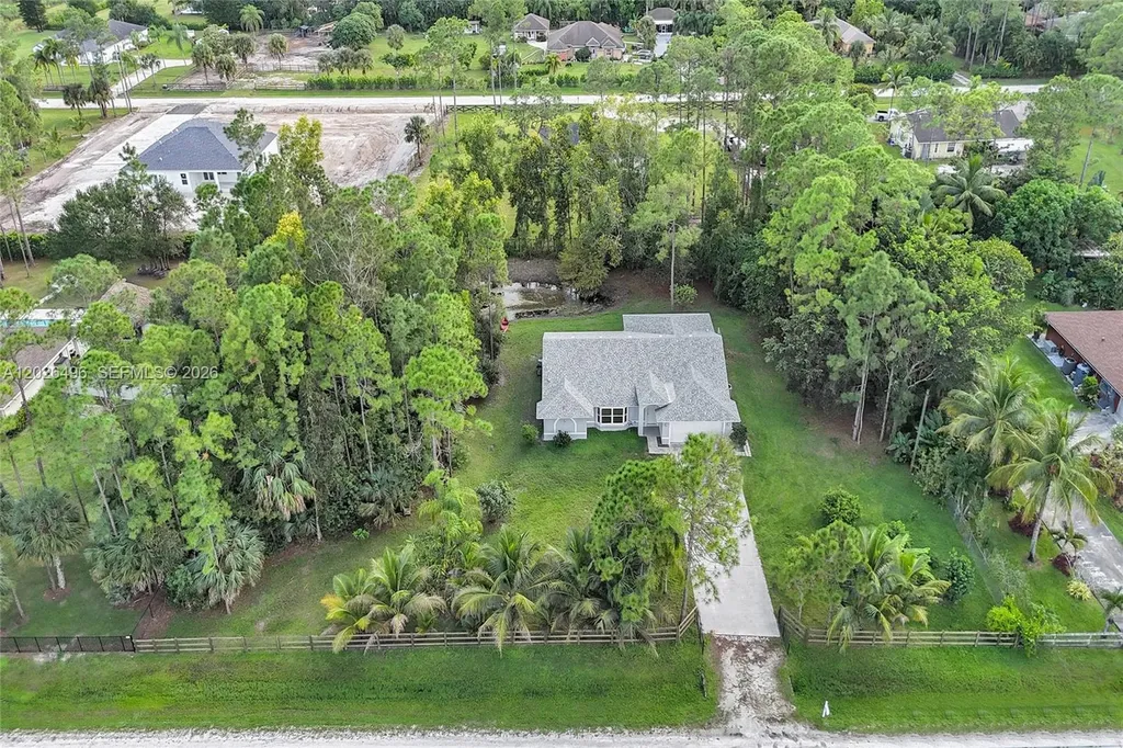 14808 N 69th Street N Loxahatchee FL 33470