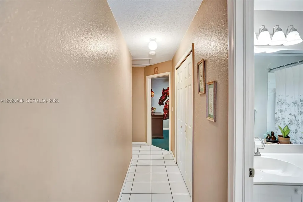 14808 N 69th Street N Loxahatchee FL 33470