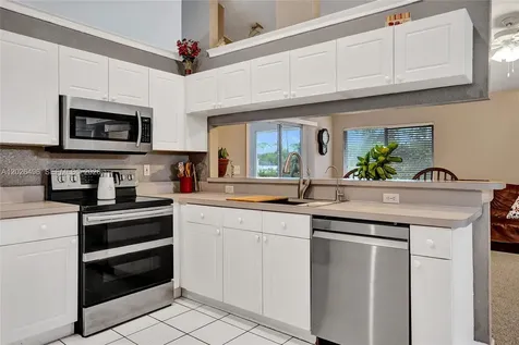 14808 N 69th Street N Loxahatchee FL 33470