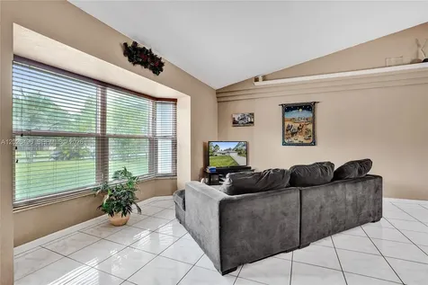 14808 N 69th Street N Loxahatchee FL 33470