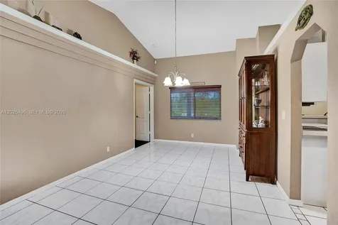14808 N 69th Street N Loxahatchee FL 33470