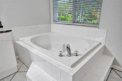 14808 N 69th Street N Loxahatchee FL 33470