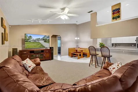 14808 N 69th Street N Loxahatchee FL 33470