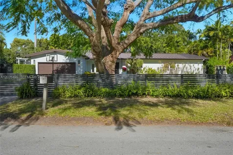 6111 SW 86th Street South Miami FL 33143