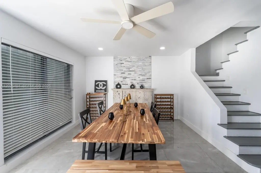 711 85th Street Miami Beach FL 33141