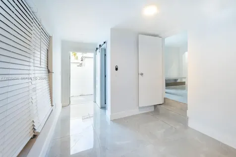 711 85th Street Miami Beach FL 33141