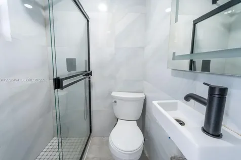 711 85th Street Miami Beach FL 33141