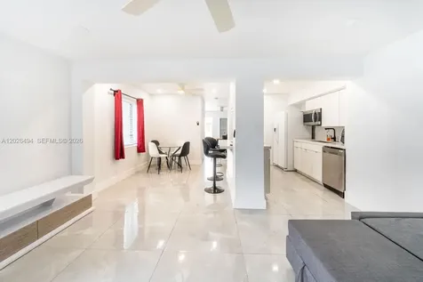 711 85th Street Miami Beach FL 33141