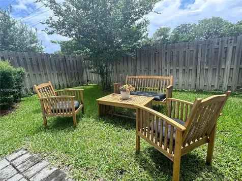 4664 NW 120th Way Coral Springs FL 33076