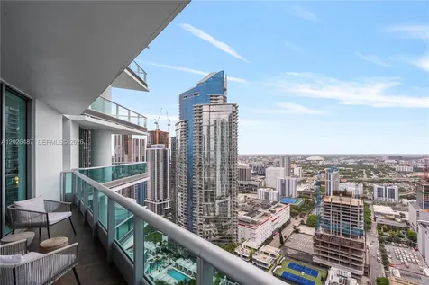 900 Biscayne Boulevard Miami FL 33132