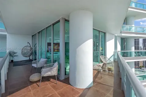 900 Biscayne Boulevard Miami FL 33132