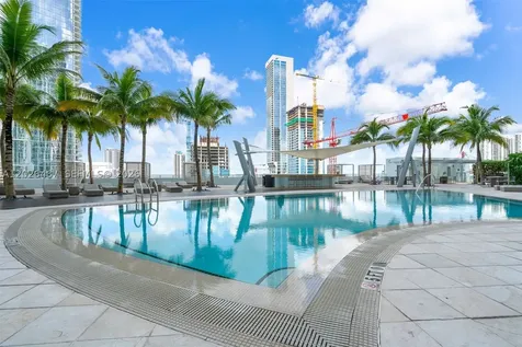 900 Biscayne Boulevard Miami FL 33132