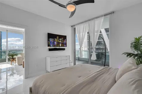 900 Biscayne Boulevard Miami FL 33132