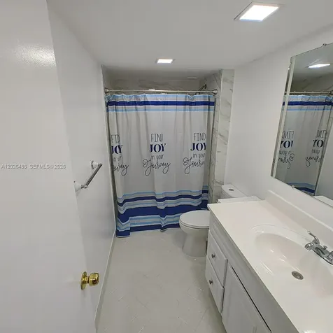 7051 Environ Boulevard Lauderhill FL 33319