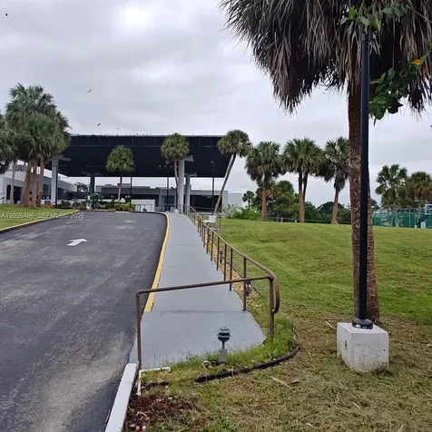 7051 Environ Boulevard Lauderhill FL 33319