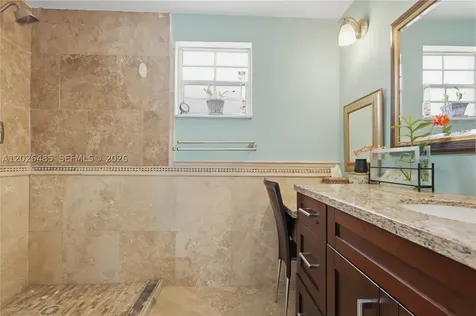 2321 SW 81st Terrace North Lauderdale FL 33068