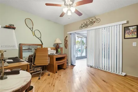 2321 SW 81st Terrace North Lauderdale FL 33068