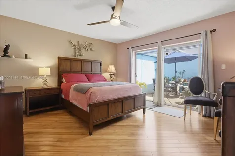 2321 SW 81st Terrace North Lauderdale FL 33068