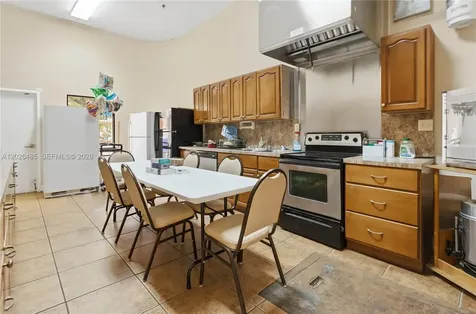 2321 SW 81st Terrace North Lauderdale FL 33068