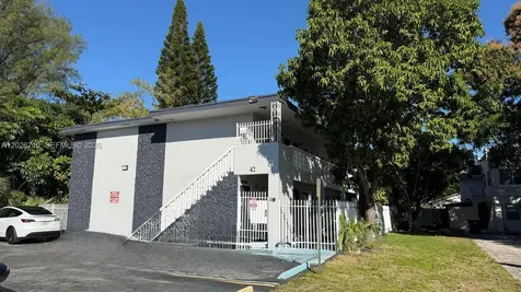 42 SW 14th Street Dania Beach FL 33004