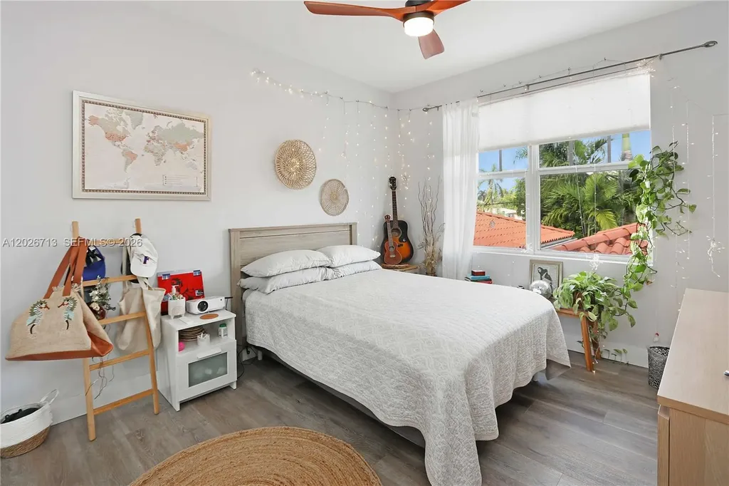 1619 Harrison Street Hollywood FL 33020
