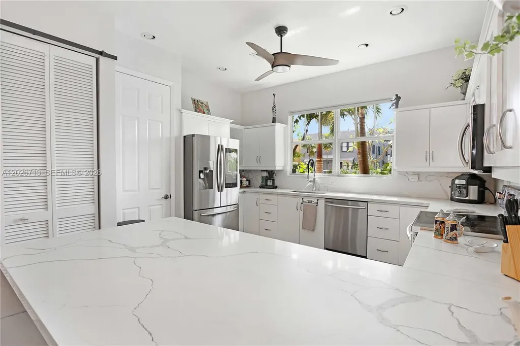 1619 Harrison Street Hollywood FL 33020