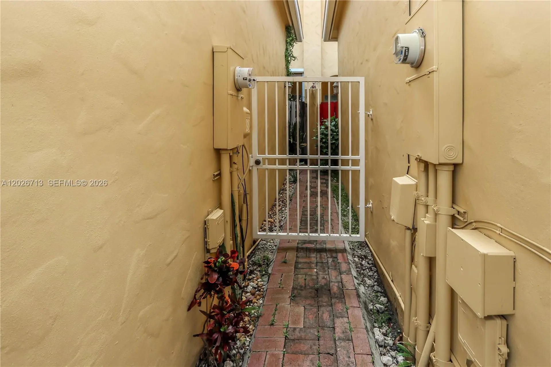 1619 Harrison Street Hollywood FL 33020