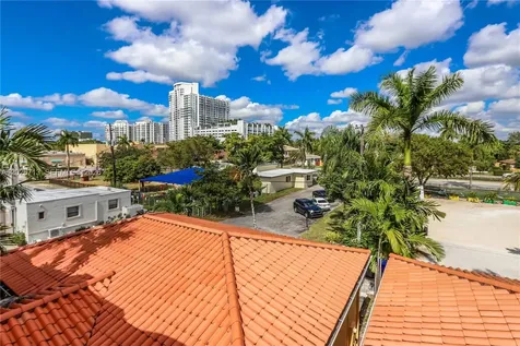 1619 Harrison Street Hollywood FL 33020