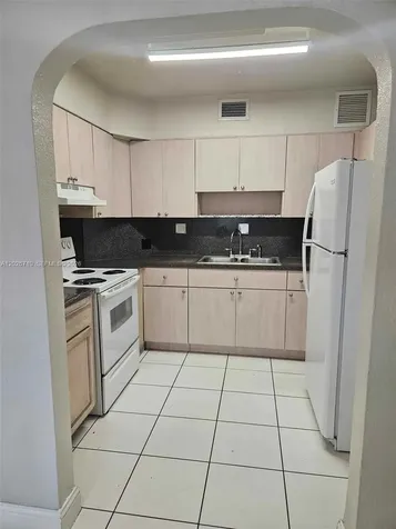 3431 SW 4th Street Miami FL 33135
