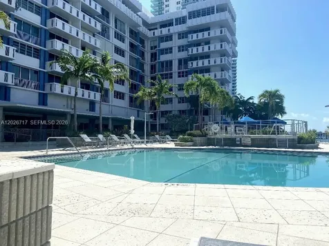 800 West Avenue Miami Beach FL 33139