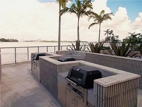 800 West Avenue Miami Beach FL 33139