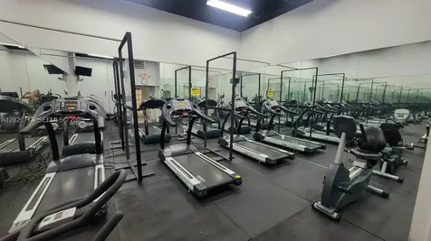 800 West Avenue Miami Beach FL 33139
