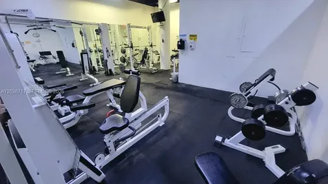 800 West Avenue Miami Beach FL 33139