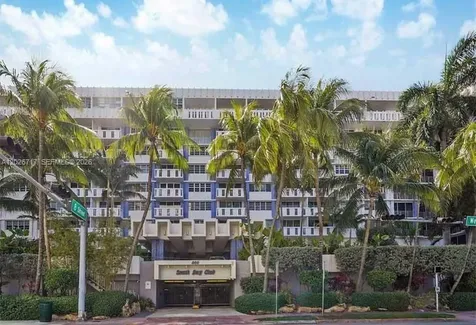 800 West Avenue Miami Beach FL 33139