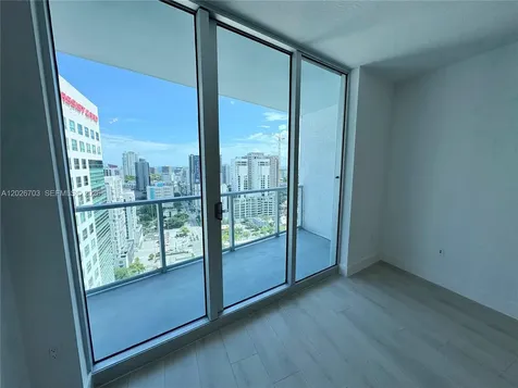 185 SW 7th Street Miami FL 33130