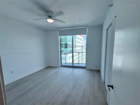 185 SW 7th Street Miami FL 33130