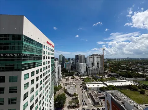 185 SW 7th Street Miami FL 33130