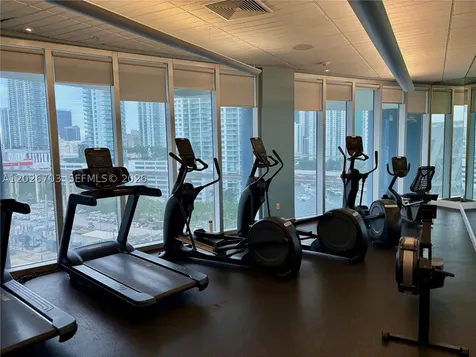 185 SW 7th Street Miami FL 33130
