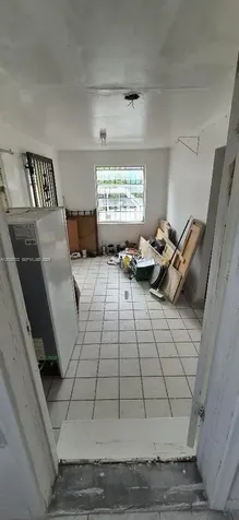 610 E 6th Place Hialeah FL 33010