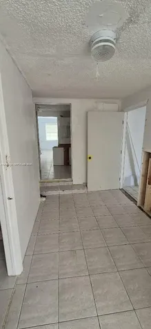 610 E 6th Place Hialeah FL 33010
