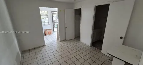 610 E 6th Place Hialeah FL 33010