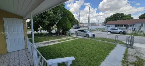 610 E 6th Place Hialeah FL 33010
