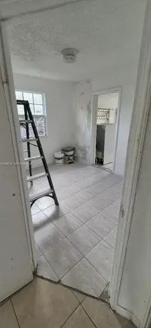 610 E 6th Place Hialeah FL 33010